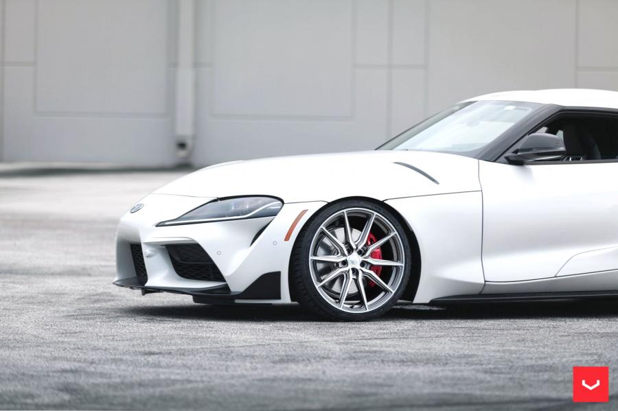  Toyota GR Supra on Vossen Wheels (HF-3) 2019 года  (фото 8 из 13)